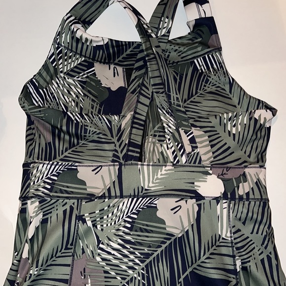 Royal Robbins TROPICAL PRINT KNIT TRIM FIT SMALL Summer Athletic Dress - Picture 5 of 6